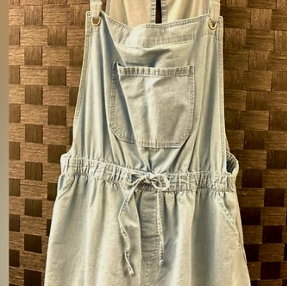 Size Small Derek Heart Light Blue Denim Romper with Front Patch Pocket
